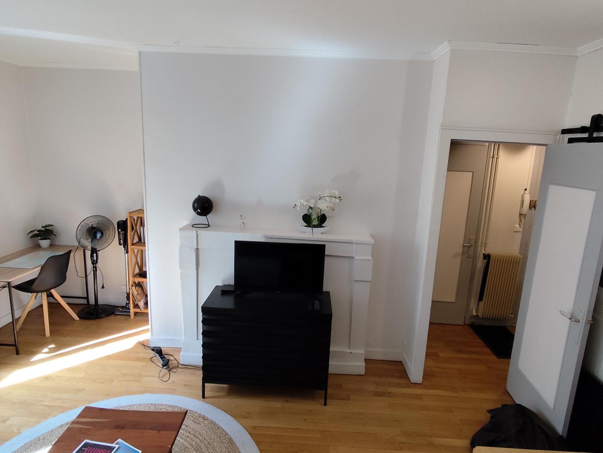 2 Pieces Totalement Renove Au Coeur De Bourges Apartment Exterior photo
